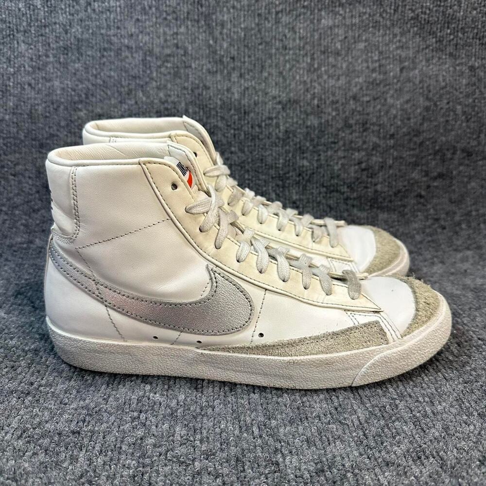 Nike Women’s Blazer Mid '77 Vintage High Top Sneakers Retro Trainer Shoe 8.5